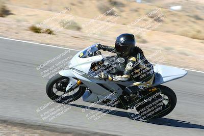 media/Feb-05-2023-Classic Track Day (Sun) [[c35aca4a42]]/Group 2/session 3 turn 13/